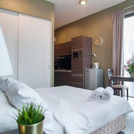 Empihaus 001 Empire Damansara Leilighet Petaling Jaya Eksteriør bilde